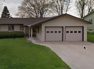 707 S D St, Milford, NE 68405