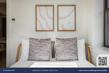 Rented by The Blueground