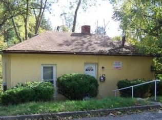 4 1/2 Spring St, Athens, OH 45701