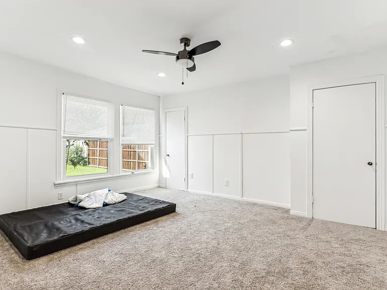 3417 Westcliff Rd S — Photo 8