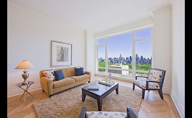Rented by Douglas Elliman | $25,000