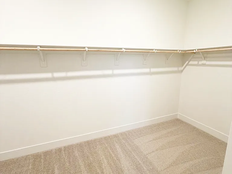 1454 Teak Ave — Photo 10