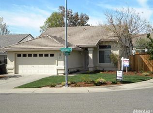 101 McNamee Dr, Folsom, CA 95630