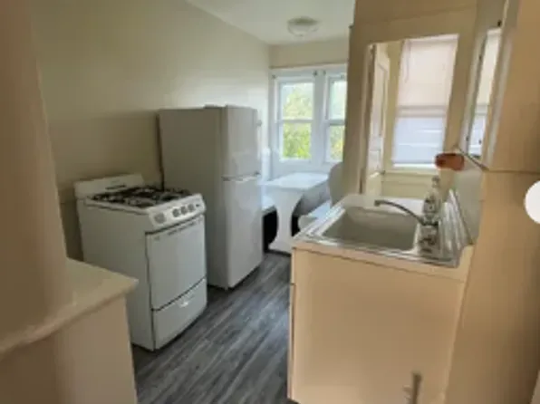 361 West 22nd St, 361 W 22nd St #6, Erie, PA 16502