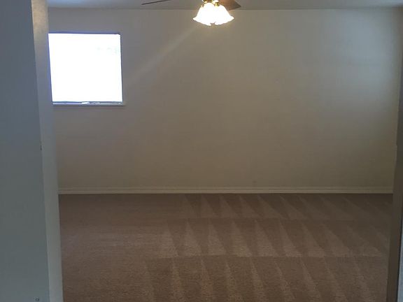 5th image of 5210 S 10th St