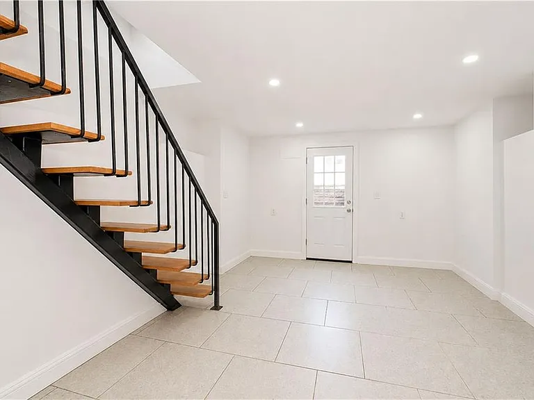 2171 Hendrickson St — Photo 19