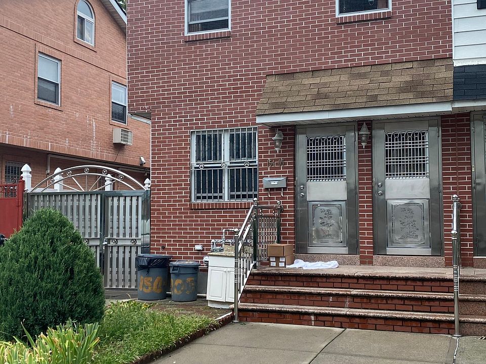 1st image of 15405 58th Ave Floor 1