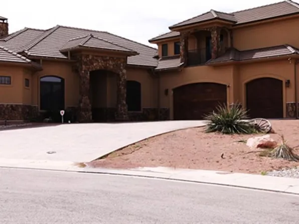 2520 Willow Creek Rd, Moab, UT 84532
