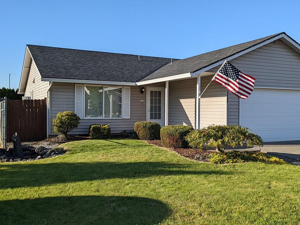1st image of 15802 NE 85th St
