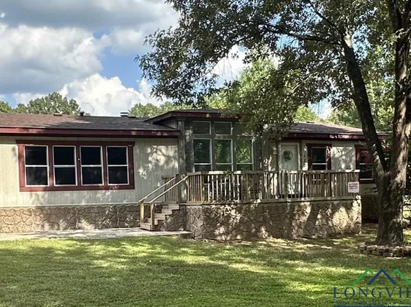 120 Krissy Dr, Hallsville, TX 75605