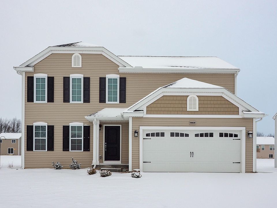 1st image of 58638 Silvergrass Ave