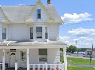 105 N York St, Etters, PA 17319
