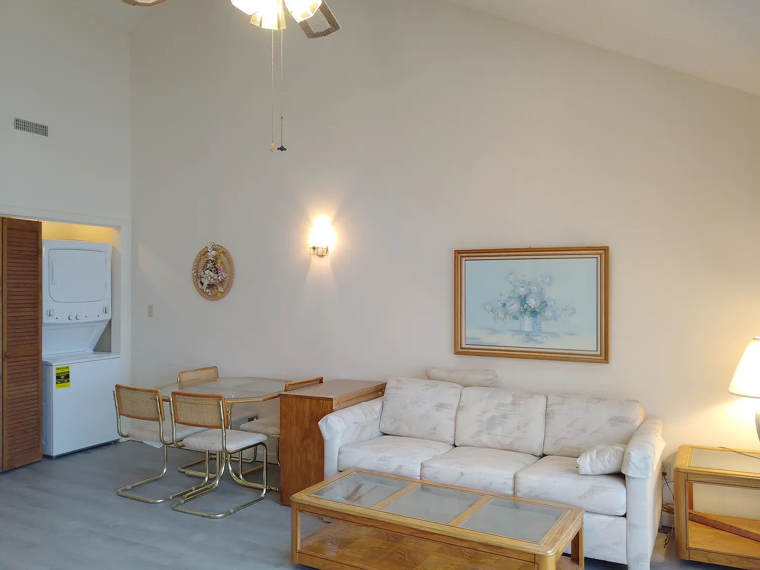 Studio, 650 sqft, $1,000 — Photo 1