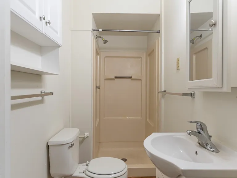 126 W Market St #3 — Photo 22