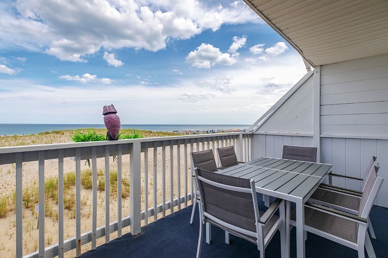 1st image of 14 Atlantic Ave #4