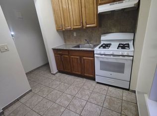 7606 17th Ave APT 41, Brooklyn, NY 11214