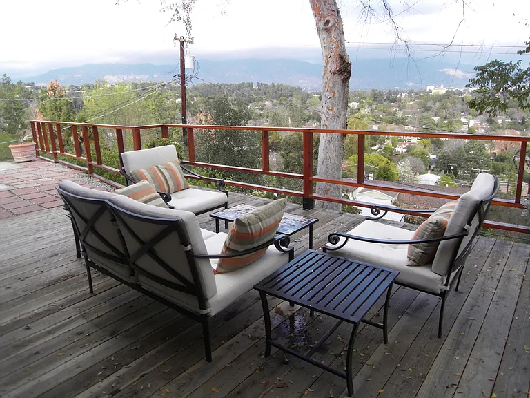 Take in panoramic vistas of the San Gabriel Mountains, Old Town Pasadena, La Canada, and the surrounding foothills.
