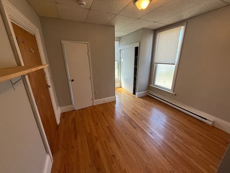 93 Pearl St #1F — Photo 6