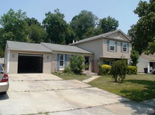 6404 Park Hall Dr, Laurel, MD 20707