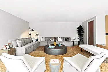 Rented by Nest Seekers International