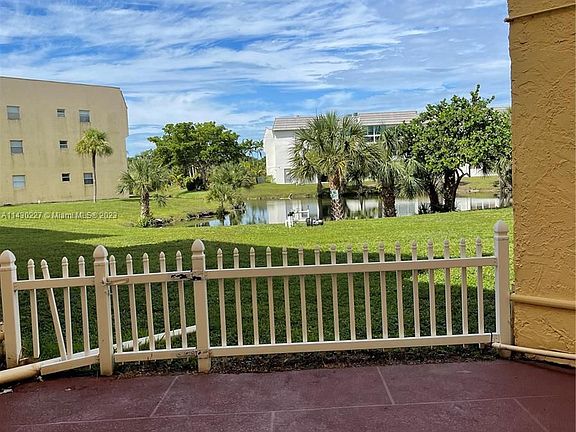 3rd image of 8285 NW Sunrise Lakes Blvd #310