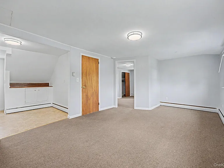 18 Heath Ln — Photo 10