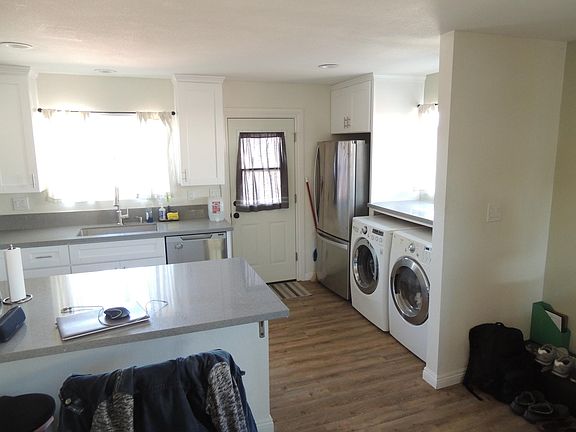 4824 Coconino Way San Diego CA 92117 3 bedroom 1 bath Canyon View Duplex.