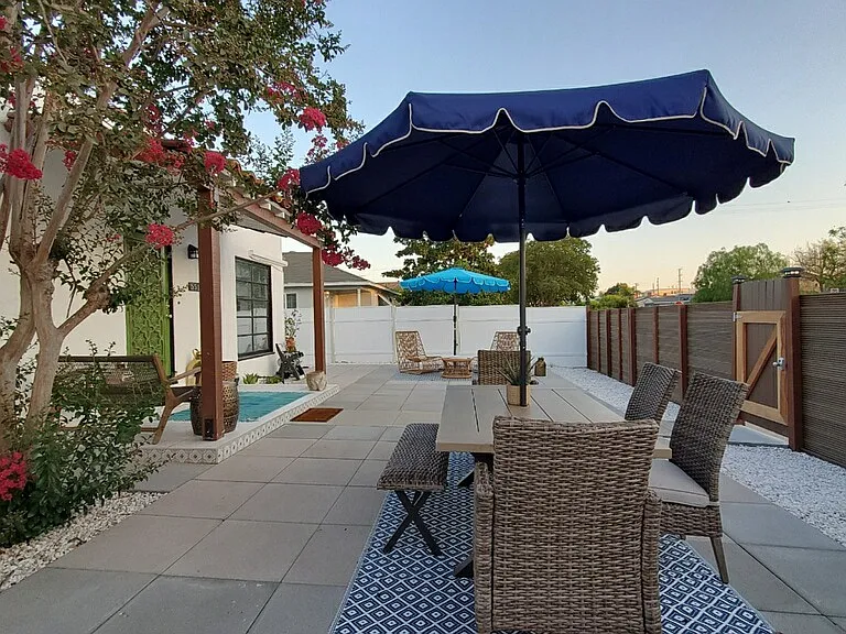 5512 Willowcrest Ave — Photo 4