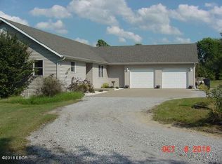 90 Ashwood Ln, Carbondale, IL 62901