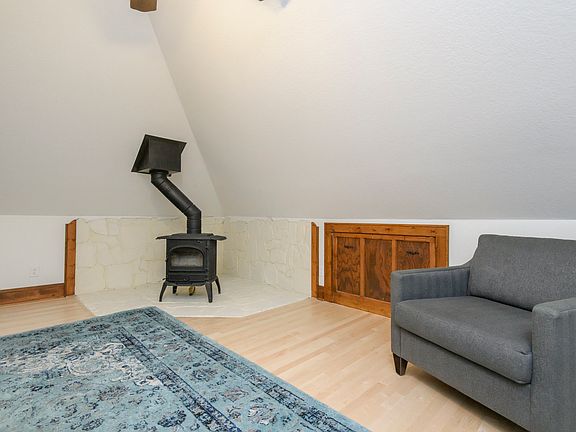 4th image of 5112 N Elkhart Ave