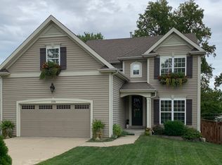 1124 Vinetta Dr, Saint Louis, MO 63131