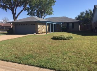 301 Split Rail Rd, Enid, OK 73703