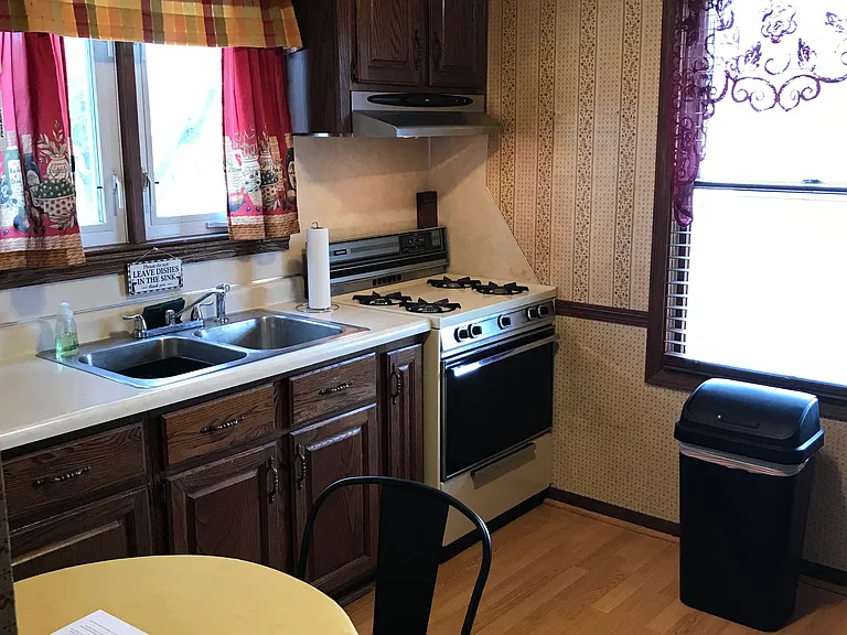 207 Donald Pl SW — Photo 7
