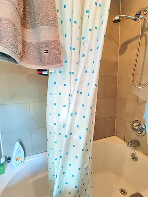 Rented by Signature Property Realty | media 17