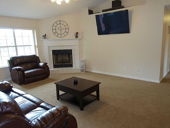 2nd image of 5718 Sweet Birch Ln