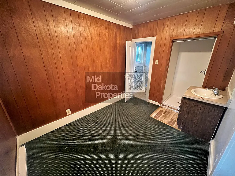 608 S Wisconsin St — Photo 6