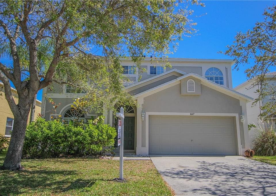 1st image of 1617 Shady Oaks Dr