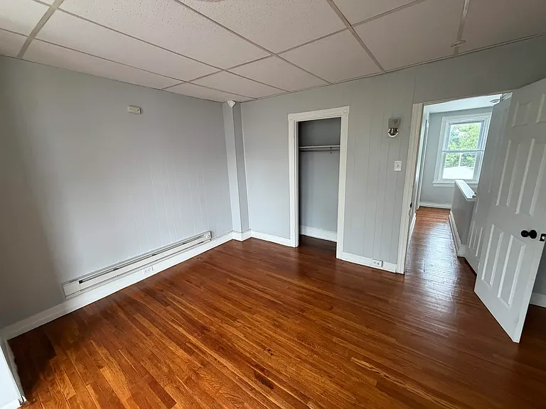 1321 Good St #2 — Photo 8