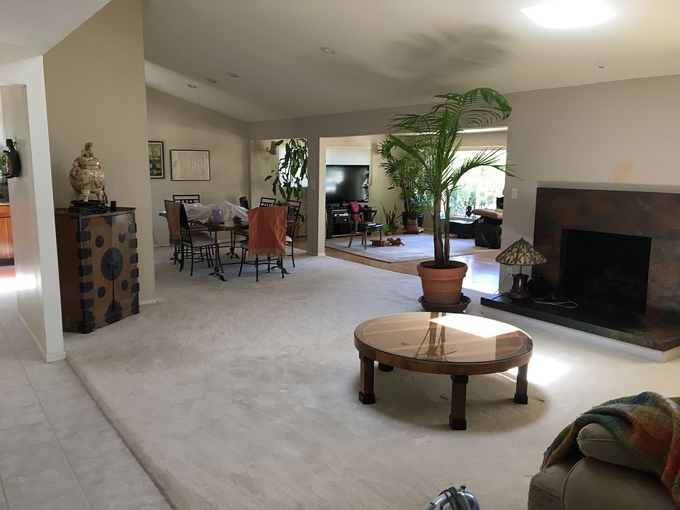 2nd image of 20841 Exhibit Pl