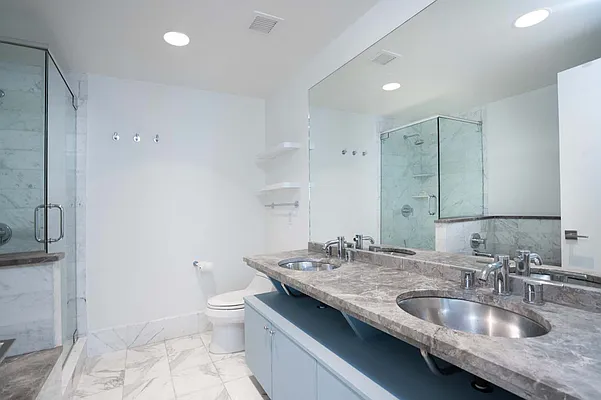 Rented by Voro NYC | media 22