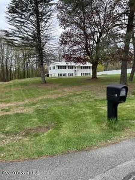 4th image of 6 Smith Road