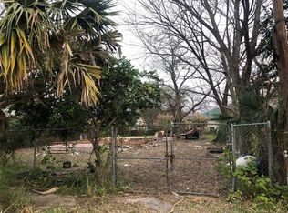 4106 Russell St, Houston, TX 77026