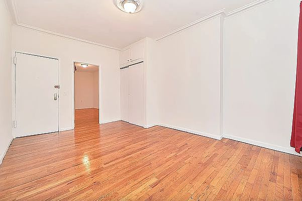 1st image of 221 E 58th St APT 5W