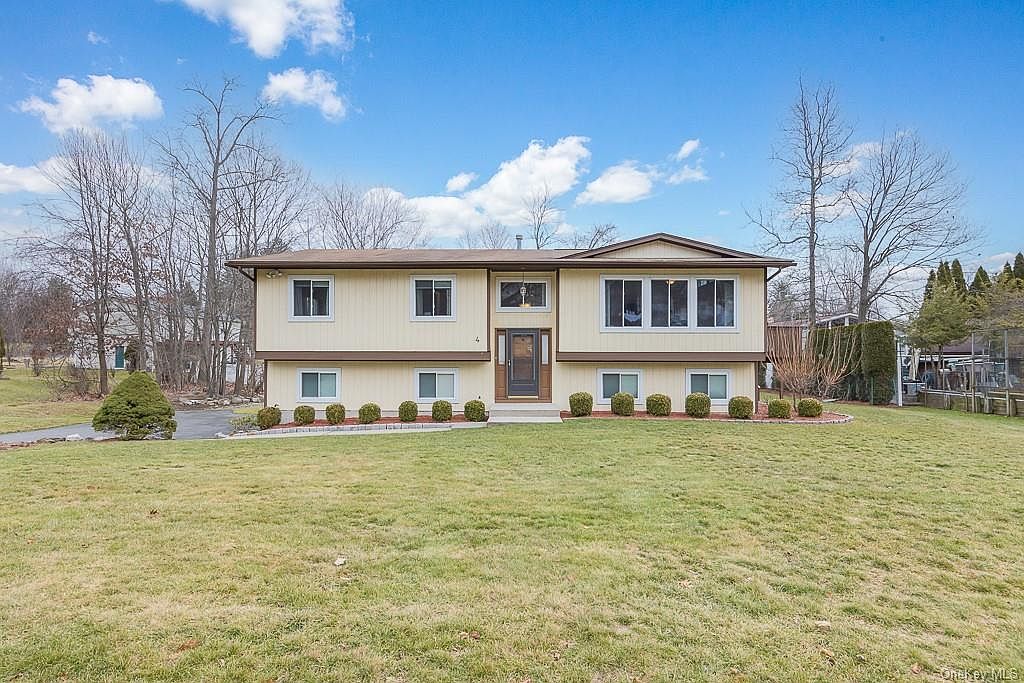 4 Drive, Spring Valley, NY 10977 Zillow