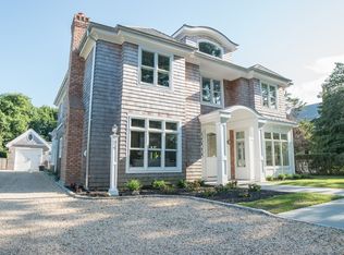 74 Post Ln, Southampton, NY 11968