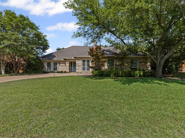 7009 Brookvale Rd, Fort Worth, TX 76132