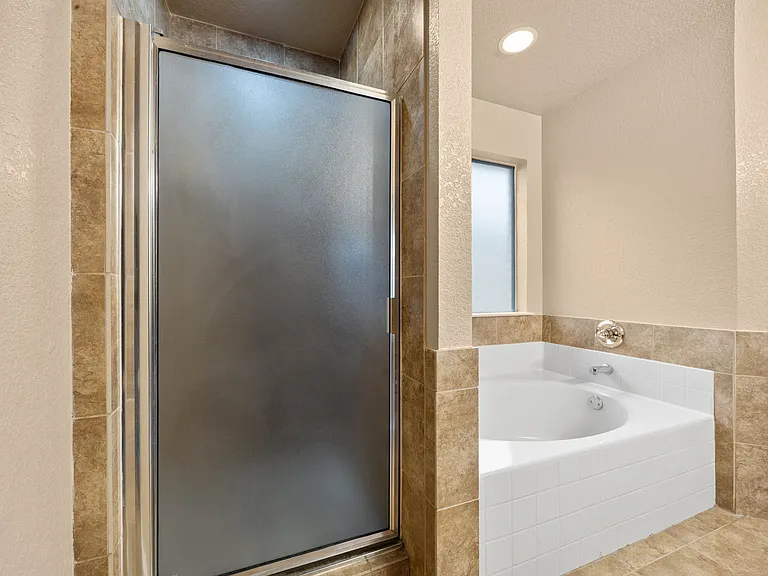 3607 Solomon Dr — Photo 9
