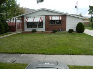 1132 N Topaz Dr, Salt Lake City, UT 84116