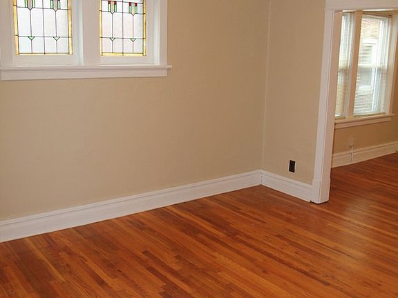 5th image of 6516 Clayton Ave #A
