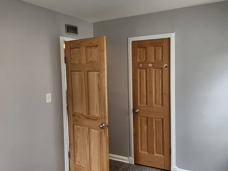 13315 Puritas Ave — Photo 13